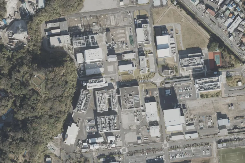 電力中央研究所 横須賀地区 研究所公開のあたりの空中写真（国土地理院）