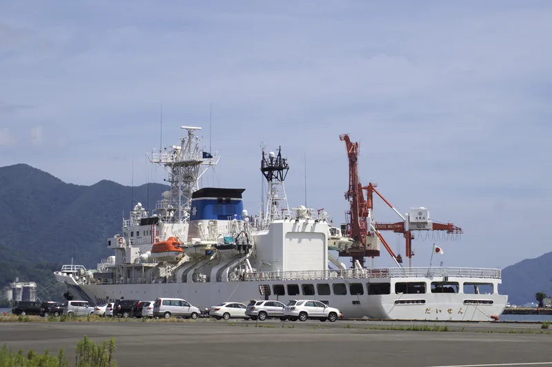 イメージ：海上保安庁のヘリコプター搭載巡視船（千歳航空基地 一般公開）