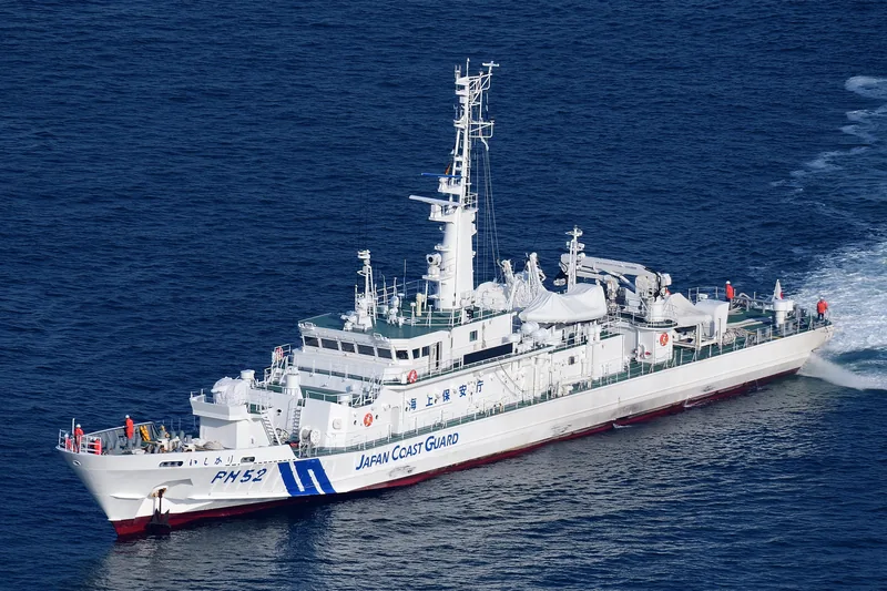 イメージ：PM型の巡視船（佐世保漁港お魚まつり）