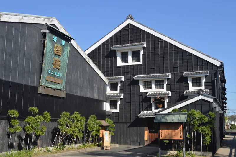 國盛 酒の文化館（ウィキメディア・コモンズ）