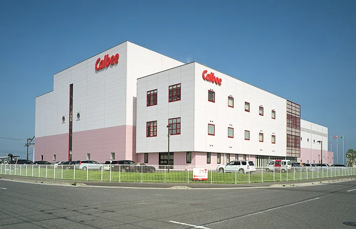 カルビー 広島みやじま工場（www.calbee.co.jp の掲載画像）