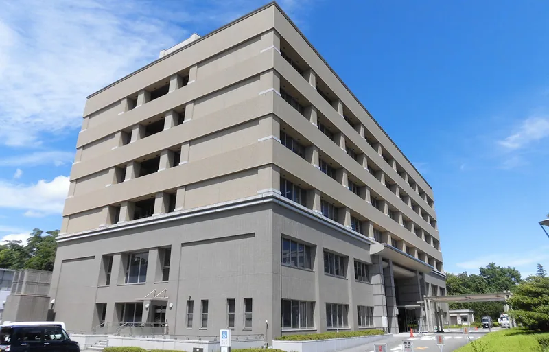 高知地方・家庭裁判所（裁判の傍聴・庁舎見学）（www.courts.go.jp の掲載画像）
