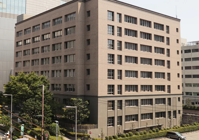 大阪地方・家庭裁判所（裁判の傍聴・庁舎見学）（www.courts.go.jp の掲載画像）