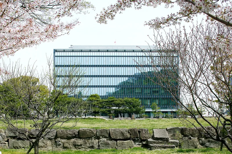 和歌山地方・家庭裁判所（裁判の傍聴・庁舎見学）（www.courts.go.jp の掲載画像）