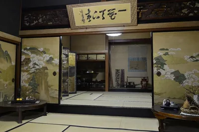 井出醸造店 甲斐の開運・富士北麓蒸留所 見学（河口湖）（www.kainokaiun.jp の掲載画像）