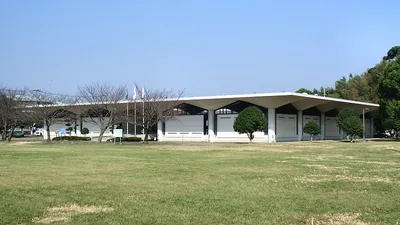 熊本市水の科学館（ウィキメディア・コモンズ）