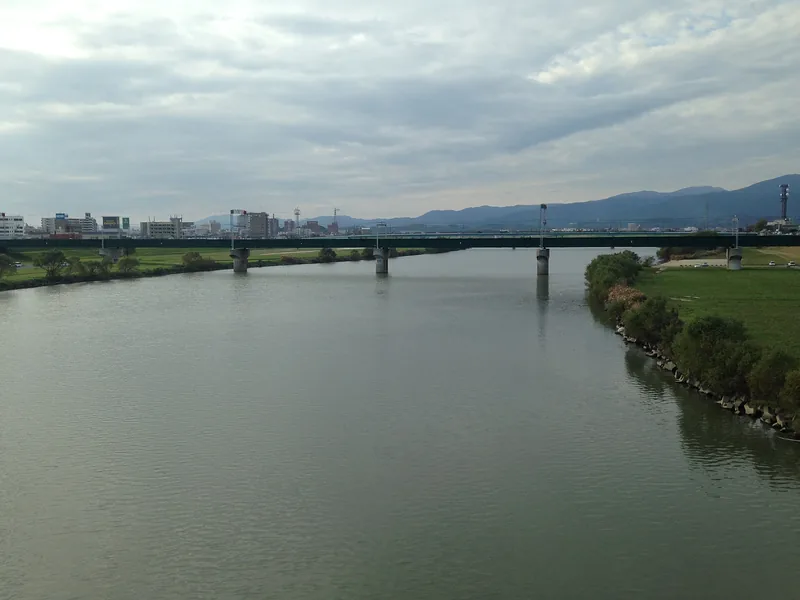 イメージ：近くを流れる筑後川（ウィキメディア・コモンズ）