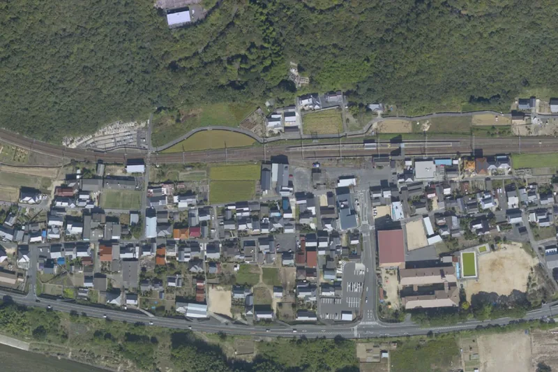 (有)まるみ麹本店のあたりの空中写真（国土地理院）