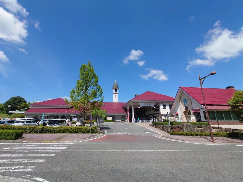 広島三次ワイナリー（三次市）（ウィキメディア・コモンズ）