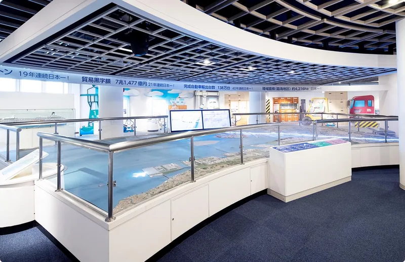 名古屋海洋博物館（名古屋港ポートビル）（nagoyaaqua.jp の掲載画像）