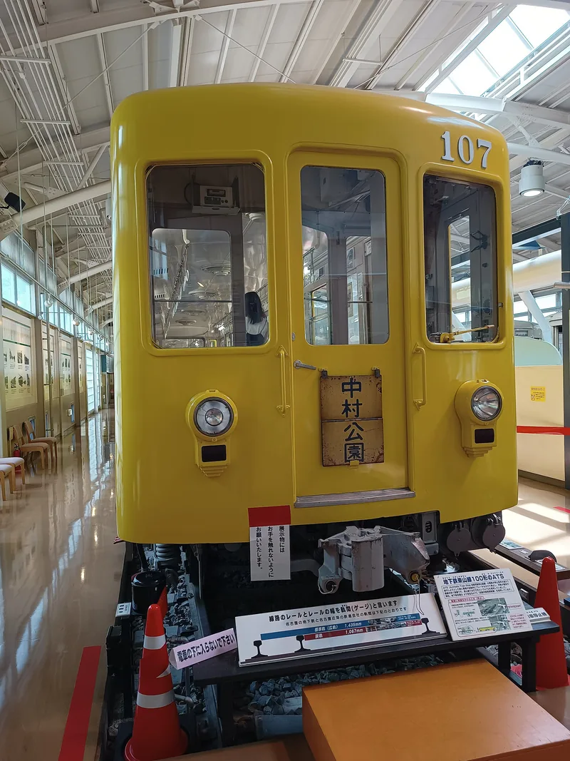 名古屋市レトロでんしゃ館の展示車両（ウィキメディア・コモンズ）
