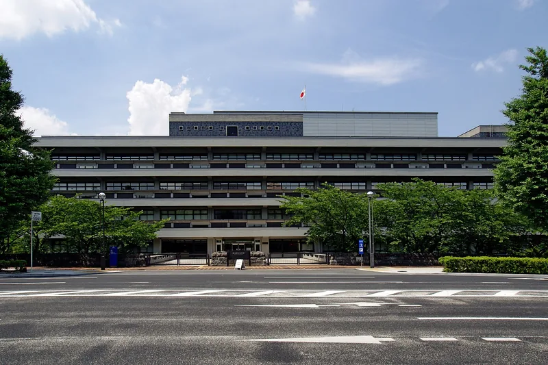 国立国会図書館（ウィキメディア・コモンズ）