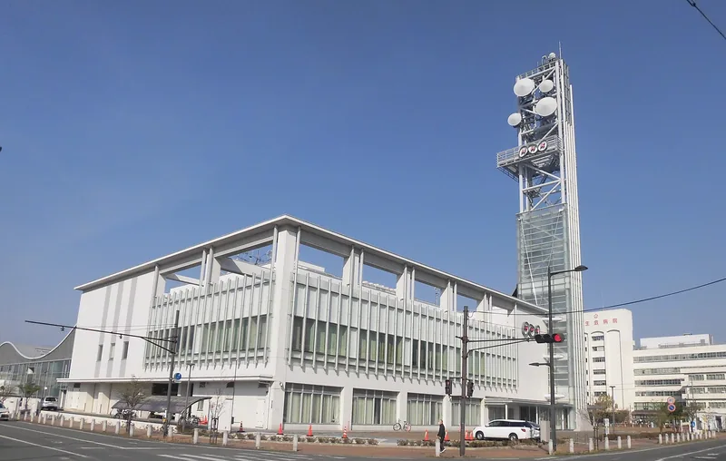 NHK山口放送局の建物（ウィキメディア・コモンズ）