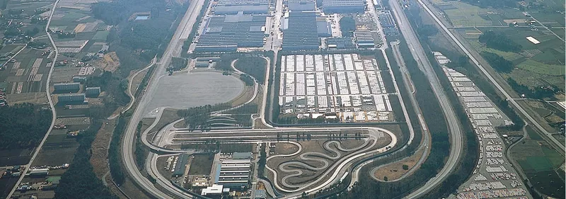 日産自動車 栃木工場（www.nissan-global.com の掲載画像）