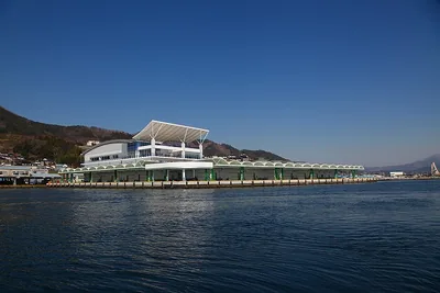 大船渡市魚市場（www.ofunato-fm.com の掲載画像）