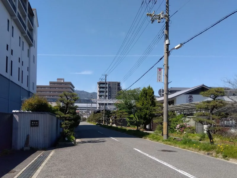 イメージ：櫻正宗本社・酒造棟の付近（ウィキメディア・コモンズ）
