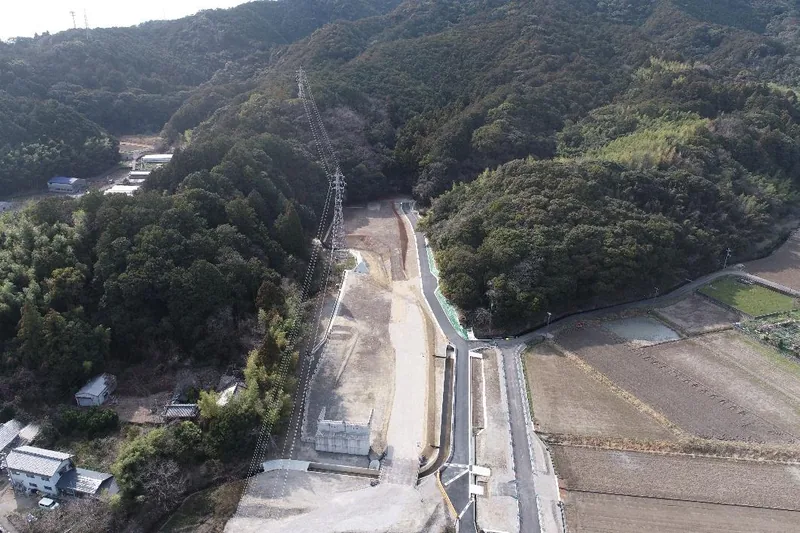 安芸道路安芸トンネル工事（www.skr.mlit.go.jp の告知画像）