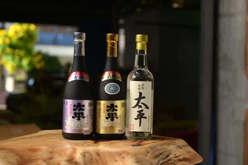 津波古酒造 見学・試飲（那覇市与儀）（tsuhakosyuzou.com の掲載画像）
