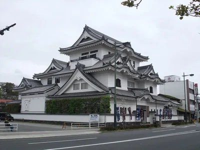 ういろう本店の建物（ウィキメディア・コモンズ）