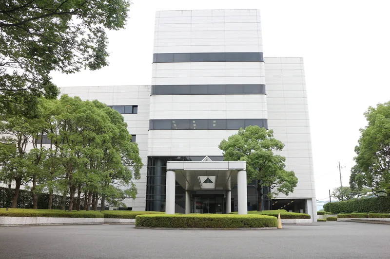 読売新聞 府中工場（読売プリントメディア）（www.yomiuri-pm.co.jp の掲載画像）